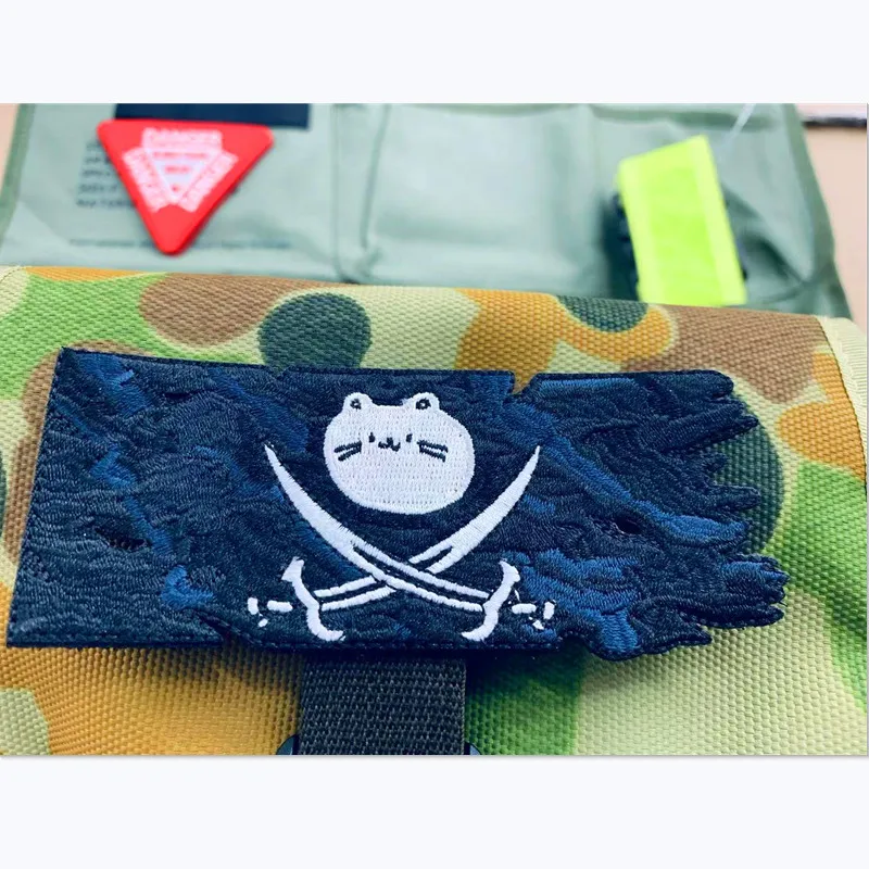 Parche bordado gato pirata – termoadhesivo para ropa y mochila - imagen 2