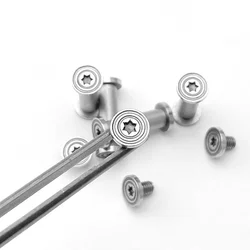 Tornillos husillo cuchillo plegable M3.5 Torx T8 – Repuesto