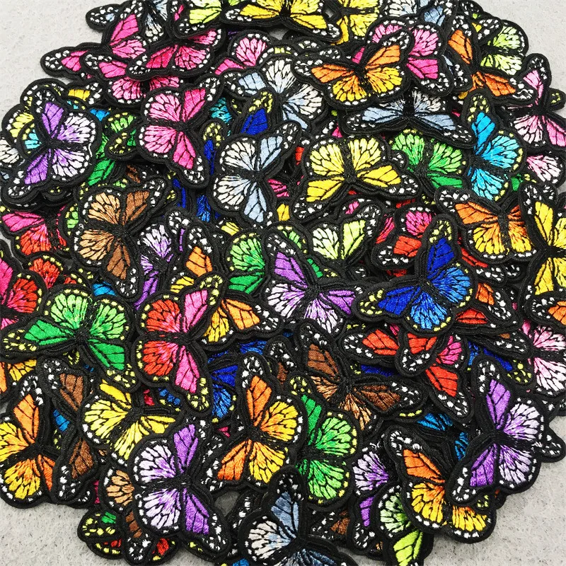 Parches bordados mariposa para ropa – Termoadhesivos para coser o planchar - imagen 2