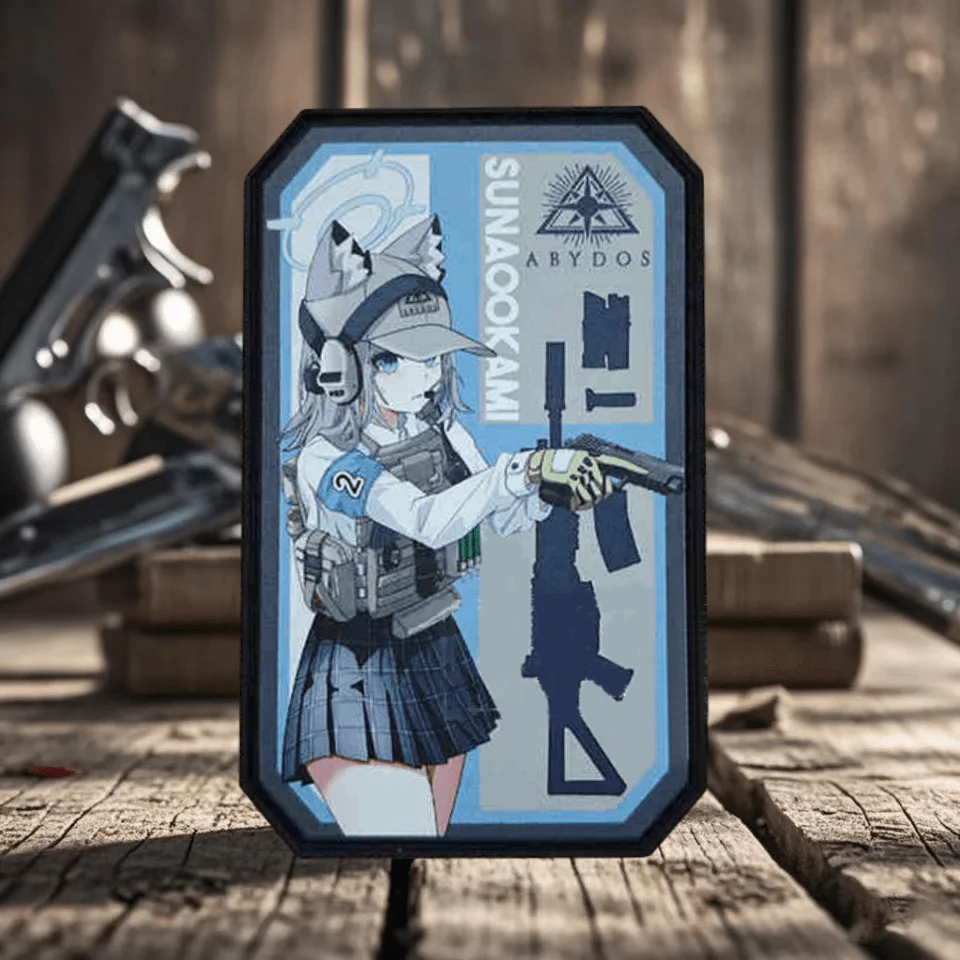 Parche táctico azul con diseño de chica militar