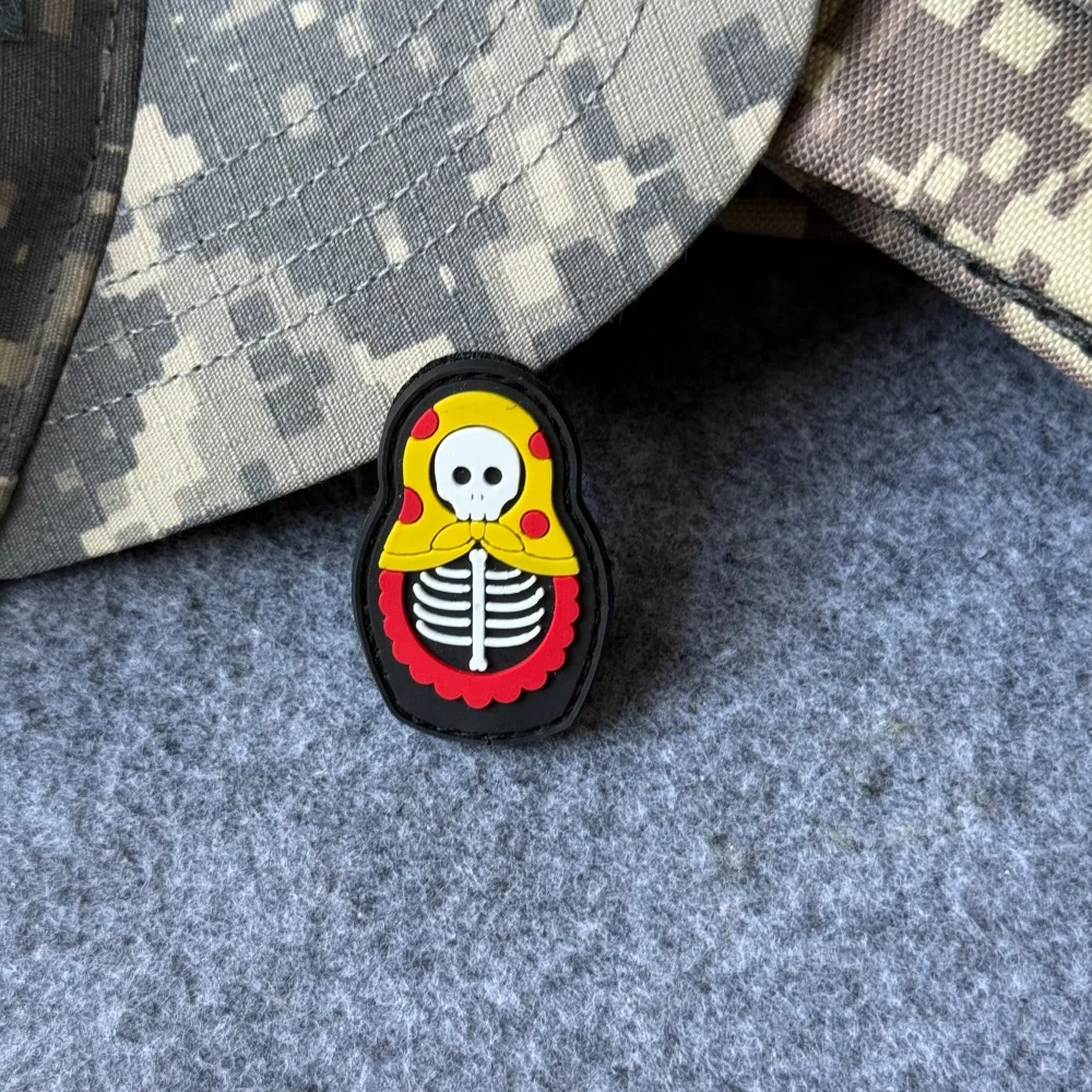 Parche táctico PVC Matryoshka esqueleto con velcro para ropa - imagen 4