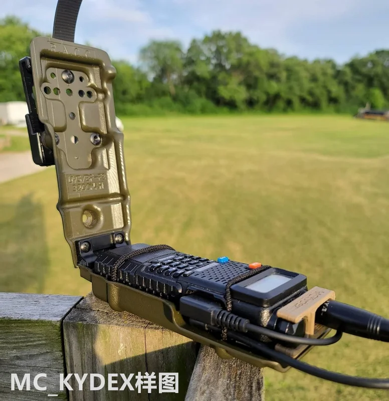 Funda táctica para radio UV5R con MOLLE y retención elástica - imagen 3