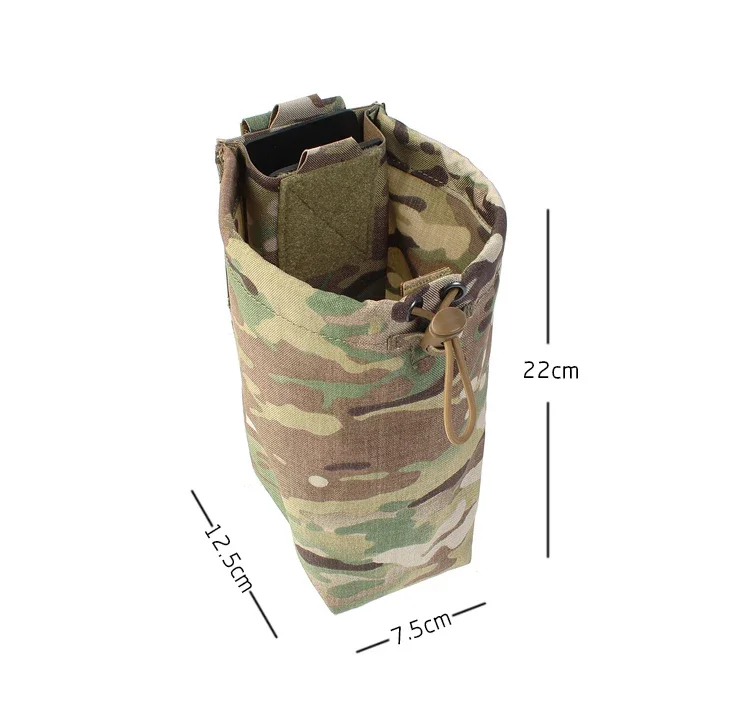 Bolsa táctica Pew PRMD montada en cinturón con cargador 5.56 insertado