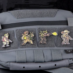 Parche metálico táctico pixel arcade con gancho para mochilas