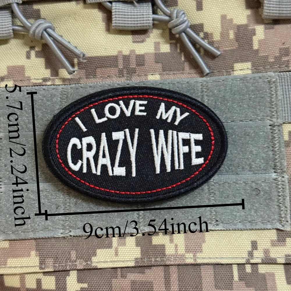 Parche bordado táctico I Love My Crazy Wife con gancho y bucle MOLLE - imagen 2