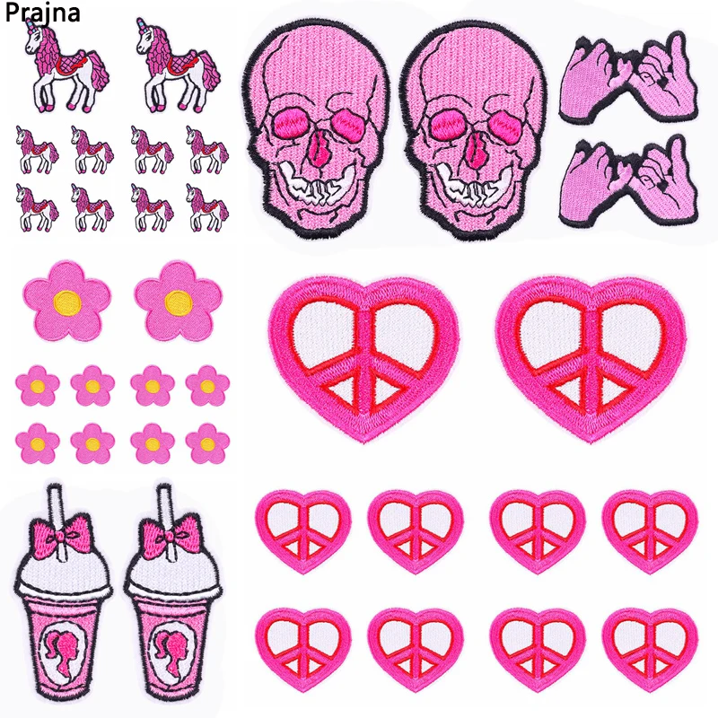 Parches bordados con diseños coloridos de dibujos animados