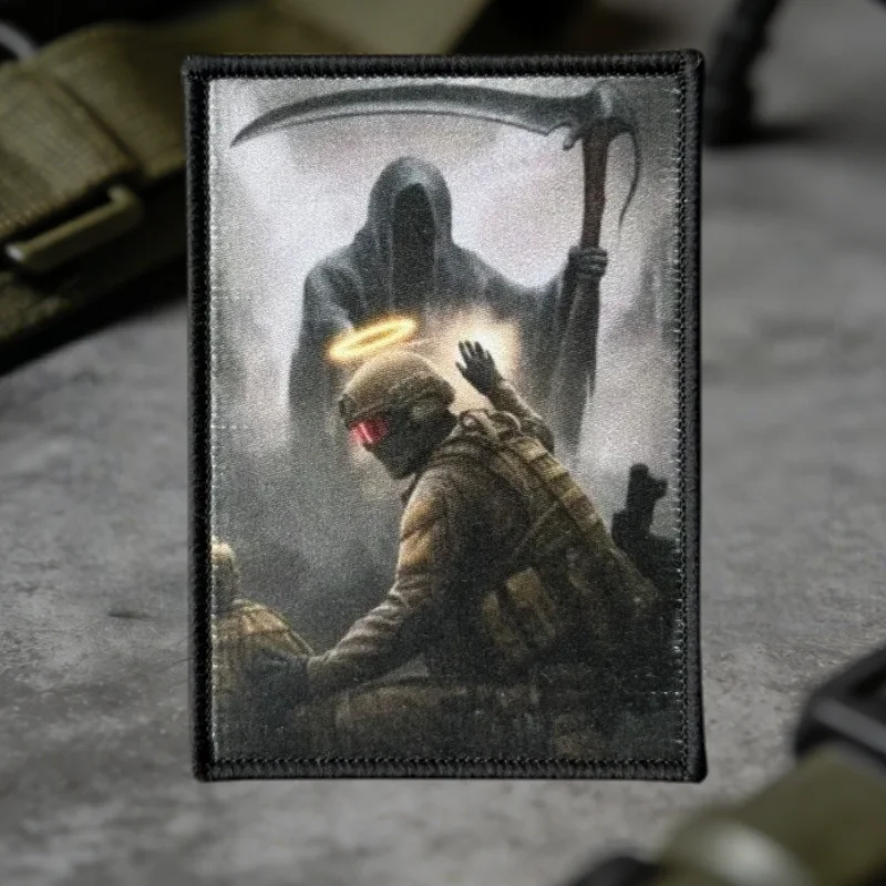 Parche táctico Ángel de la Muerte con gancho y bucle para mochila - imagen 3