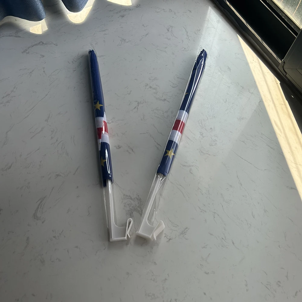 Bandera Cabo Verde de poliéster para ventana, ondeante