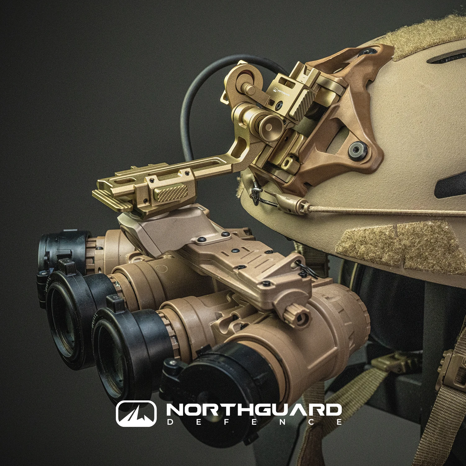 Soporte NVG ultraligero abatible multifunción para visor nocturno - imagen 5
