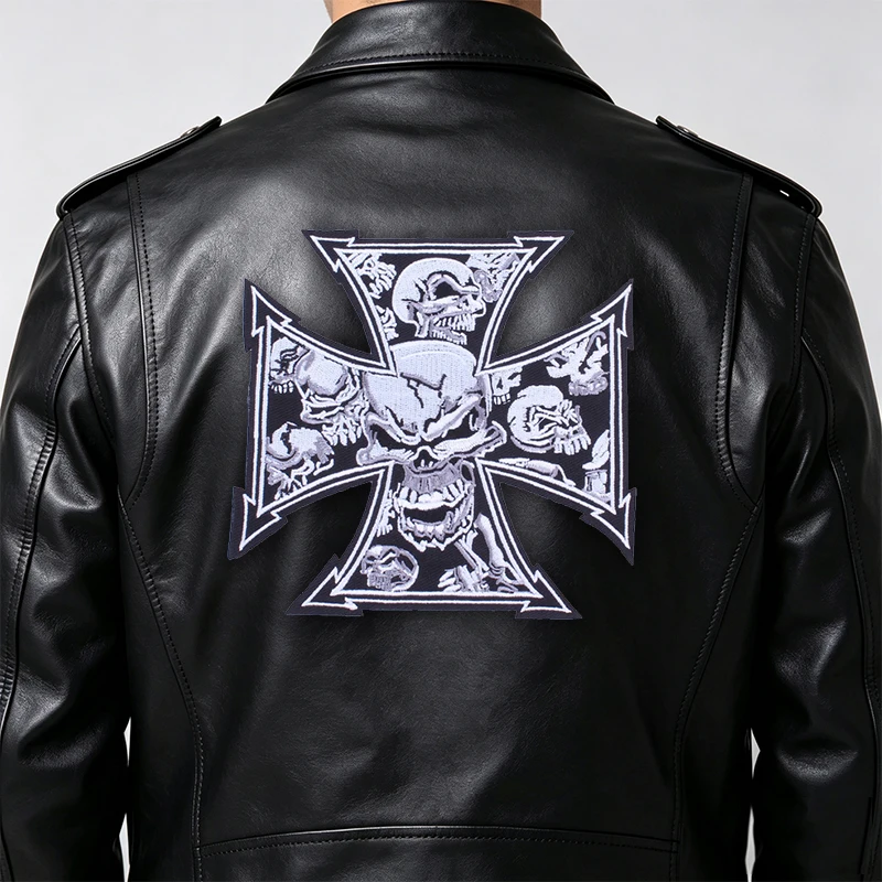 Parche termoadhesivo llamas y calavera gótico punk para chaqueta - imagen 3