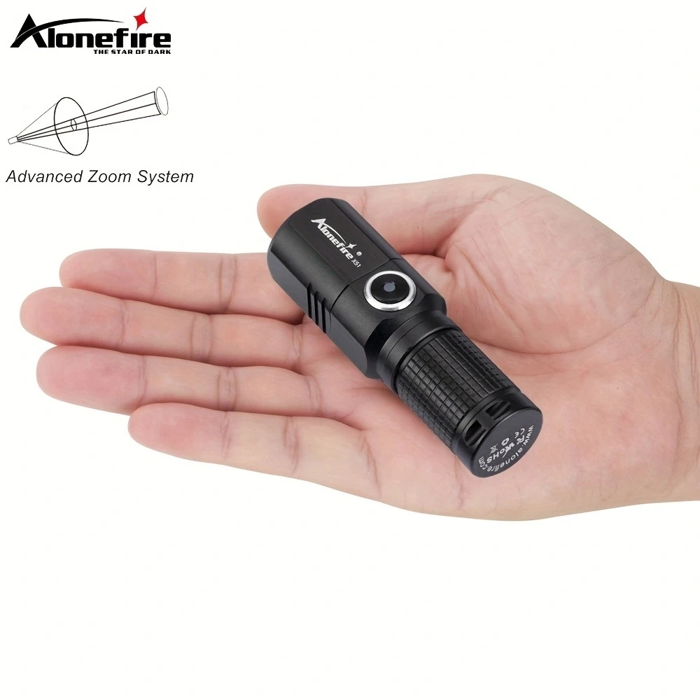 Linterna LED táctica recargable con zoom para camping y pesca