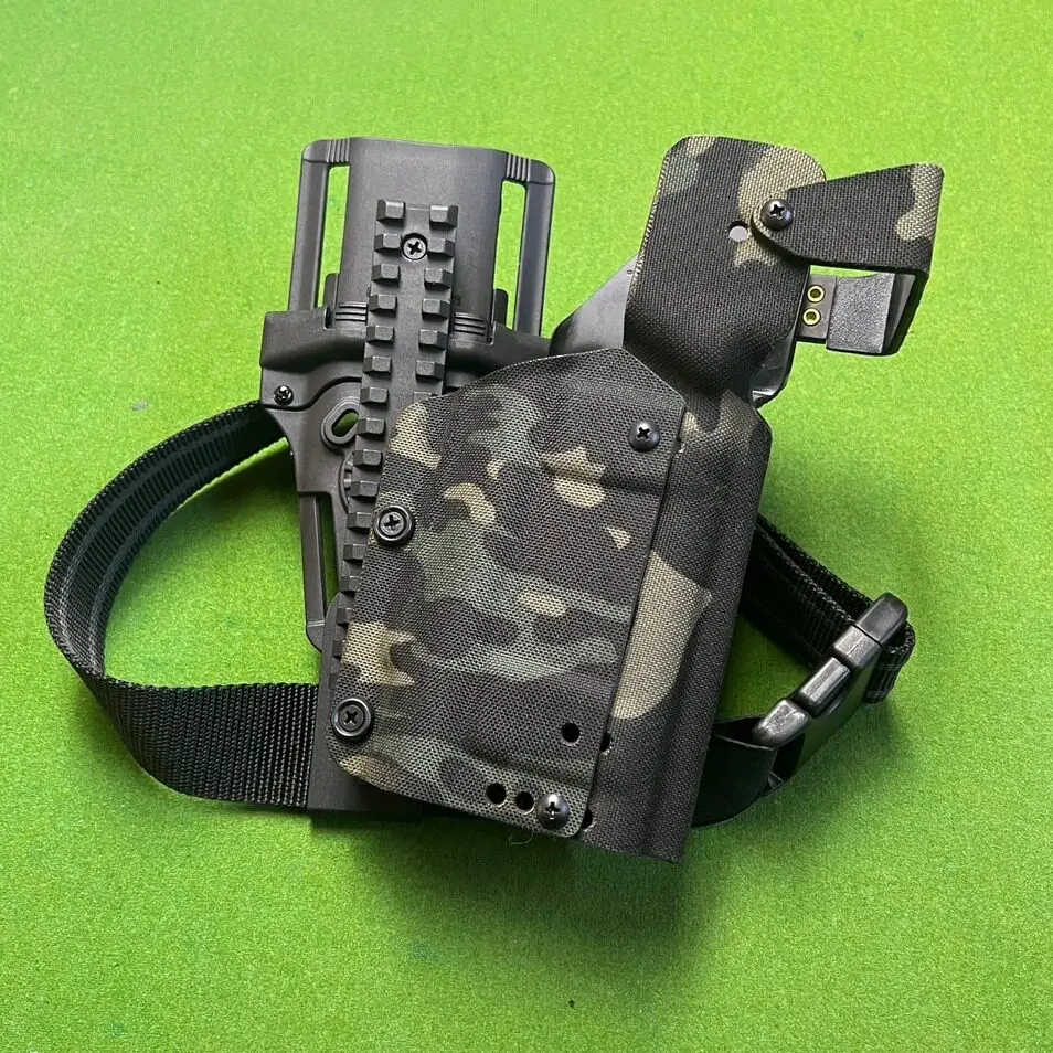 Linterna táctica para Glock con carril Picatinny TLR1 x300