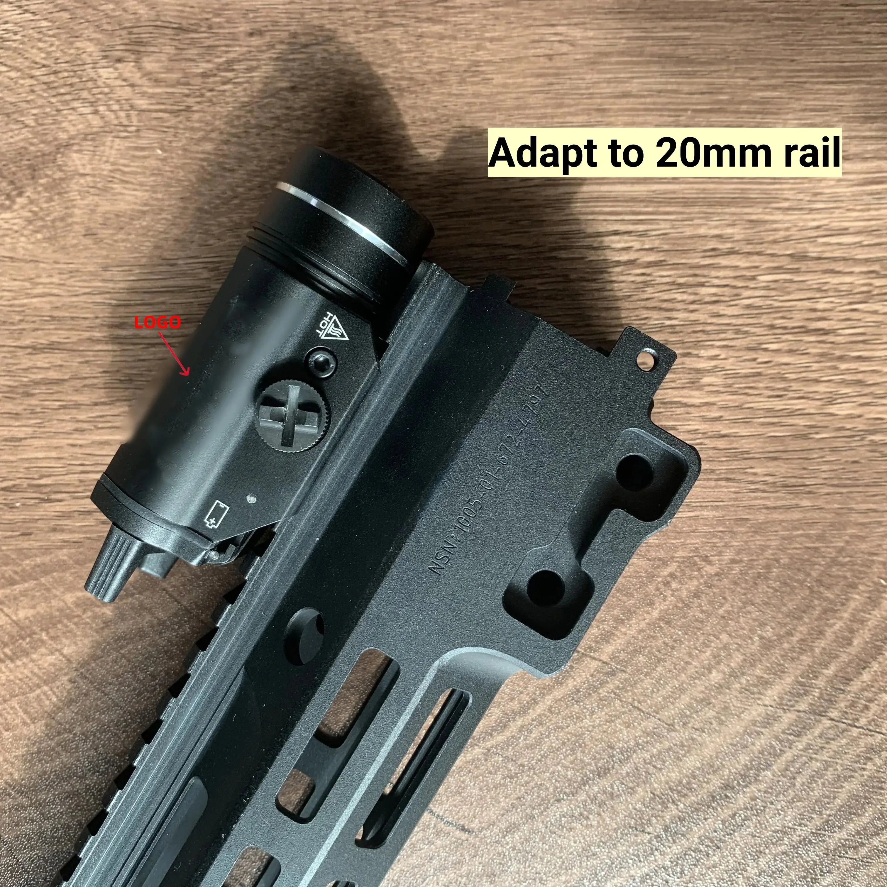 Linterna táctica LED TR-1 de alta potencia con modo intermitente - imagen 5