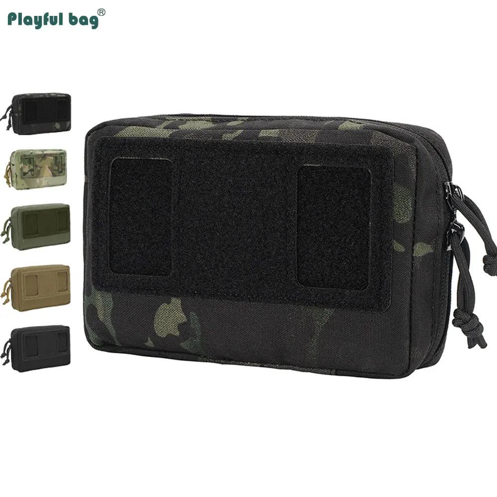 Bolsa táctica plegable en uso