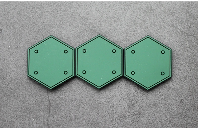 Parche hexagonal de PVC con bordes láser