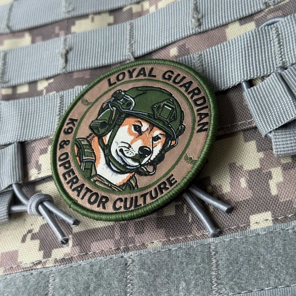Parche bordado K9 Loyalian Guardian con velcro MOLLE táctico - imagen 2