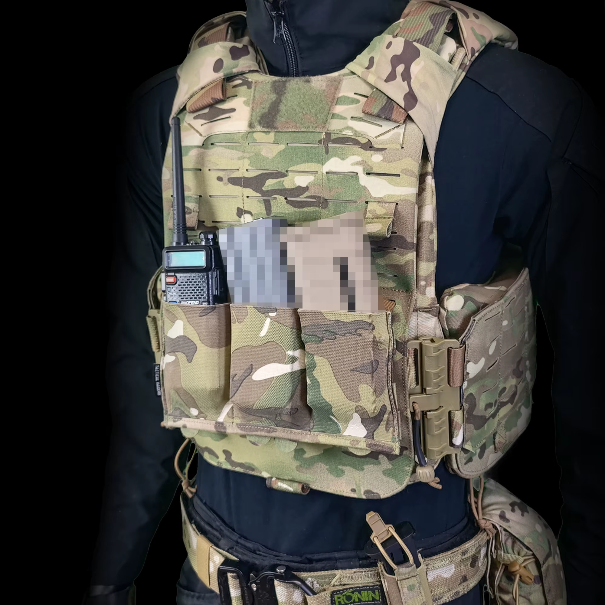 Bolsa táctica elástica porta cargadores 5.56mm triple, para rifle - imagen 4