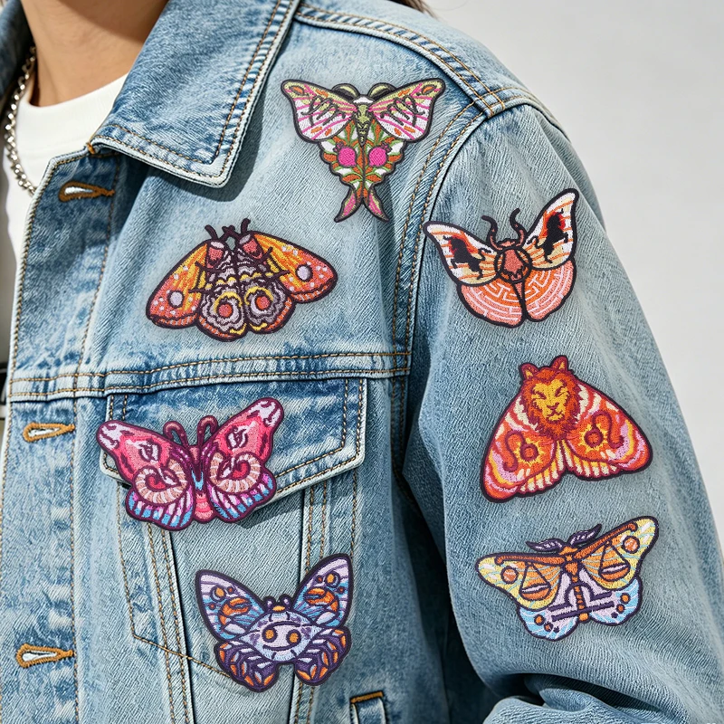 Parche termoadhesivo bordado mariposa psicodélica gótica para mochila - imagen 2