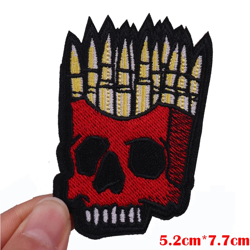 Parche calavera punk bordado termoadhesivo DIY - imagen 4