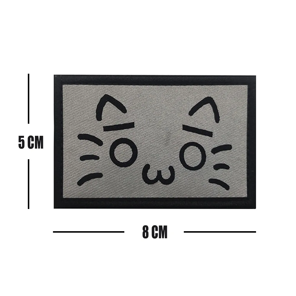 Parche reflectante con diseño de gato y búho