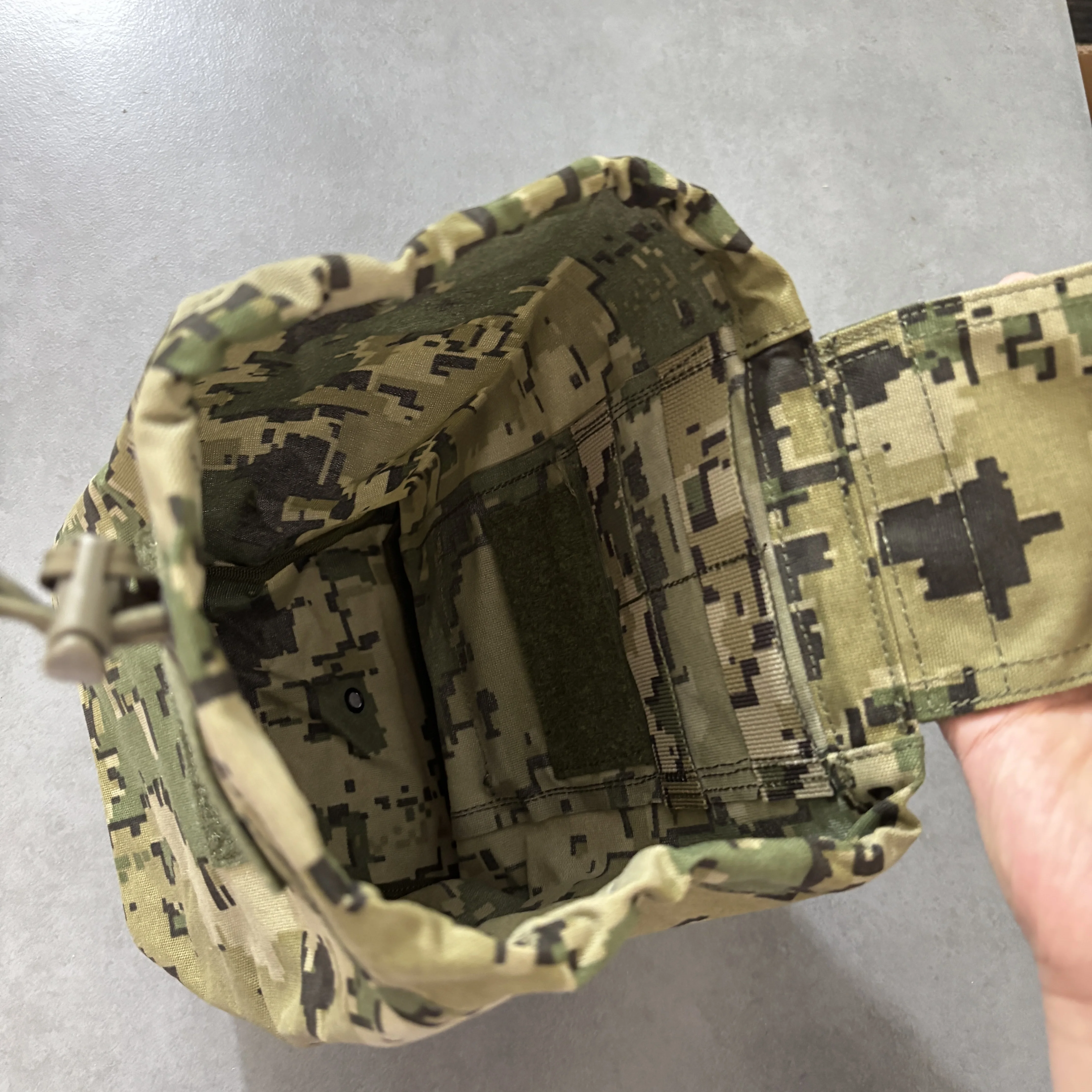 Bolsa táctica multiusos para accesorios en camuflaje mexicano - imagen 3