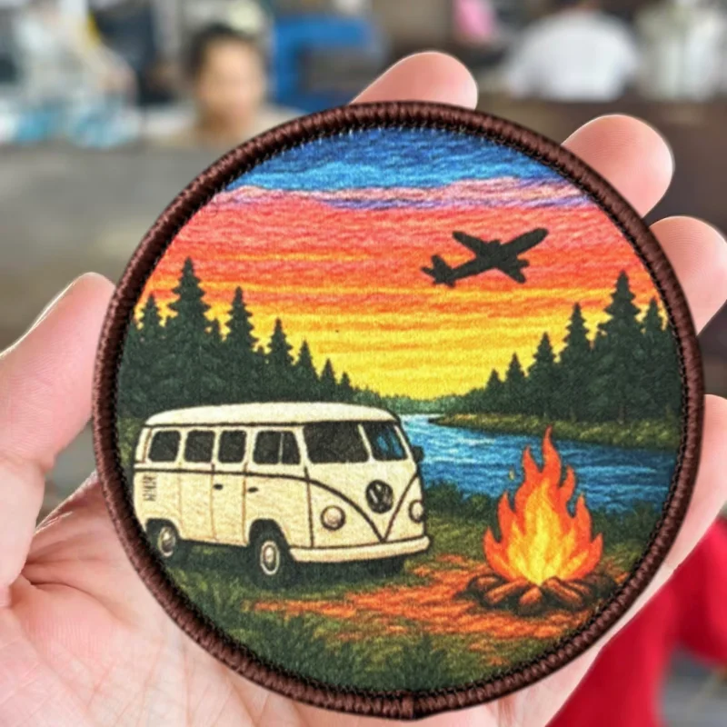 Parche con velcro Camping Sunset para ropa, mochilas y brazaletes - imagen 4