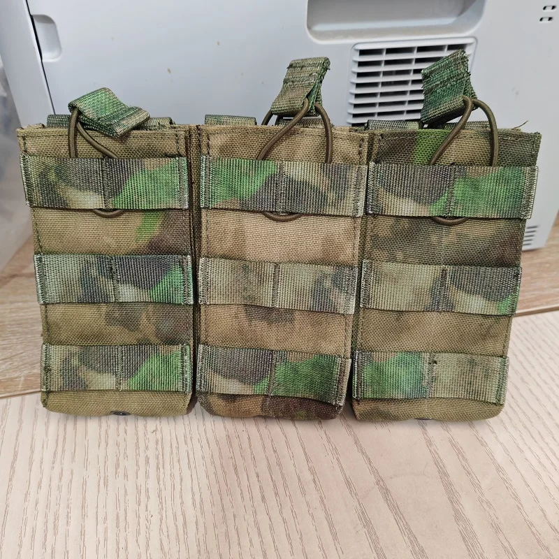 Bolsa porta cargadores y walkie-talkie para exteriores