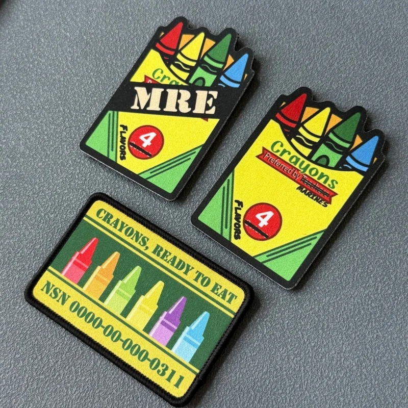 Parche táctico morale con gancho y bucle, diseño crayones impreso - imagen 5