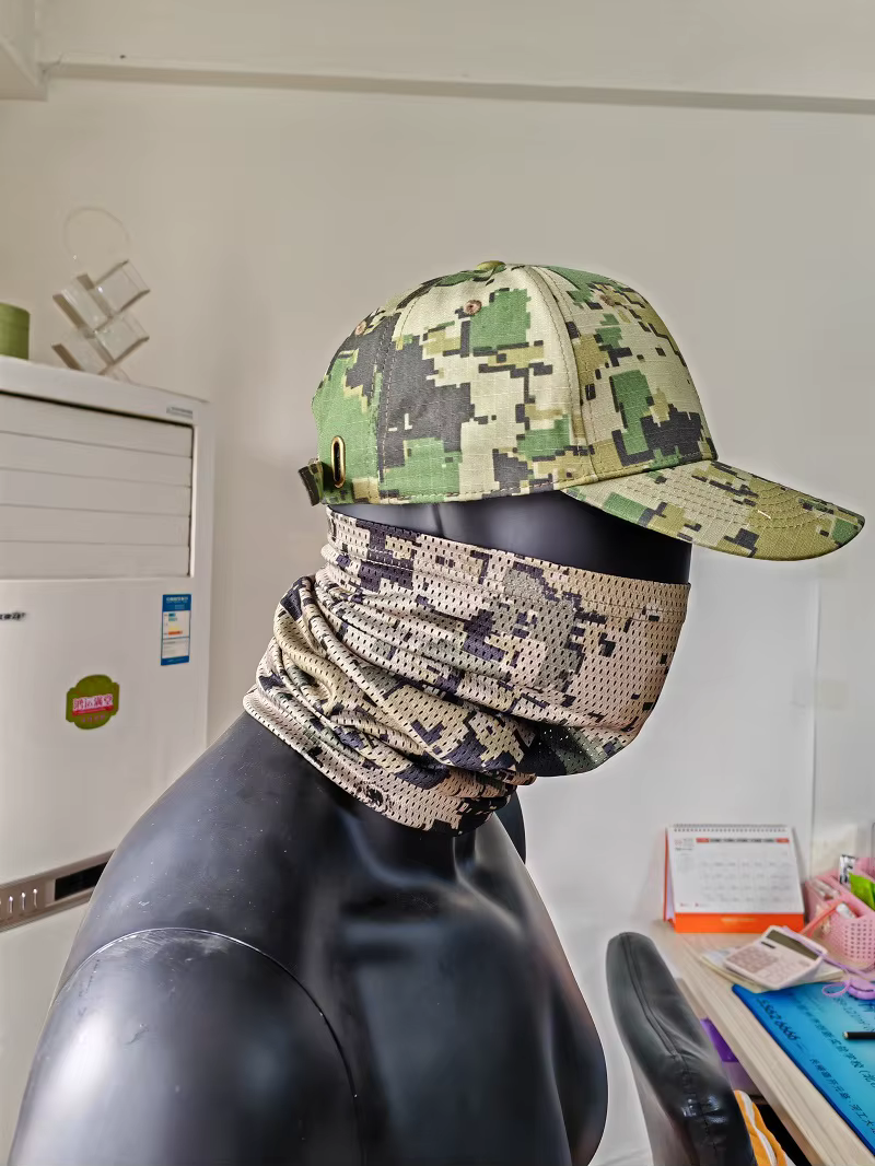 Gorra de béisbol de protección solar mostrando tela y detalle frontal