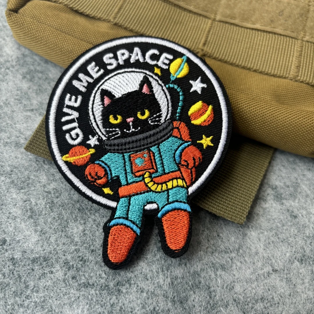 Parche bordado gato espacial termoadhesivo para mochila y ropa - imagen 5