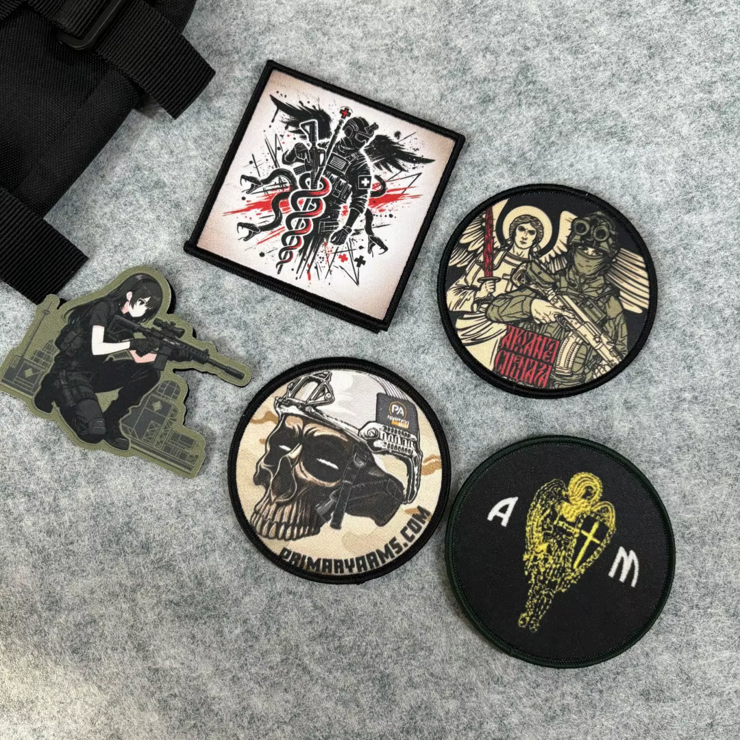 Parche táctico moral calavera con velcro para mochila y uniforme - imagen 4