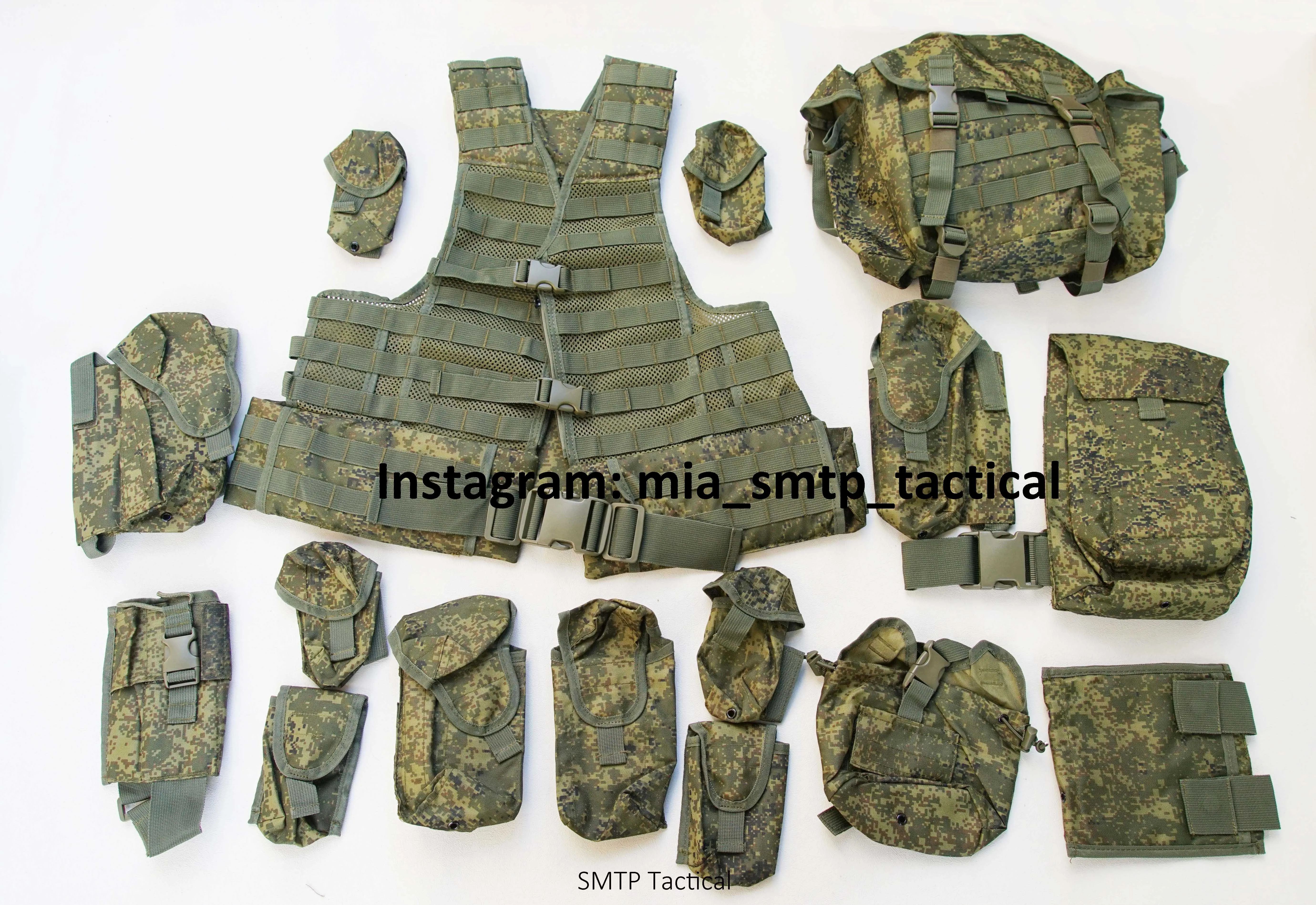 Chaleco táctico MOLLE verde compacto con sistema modular
