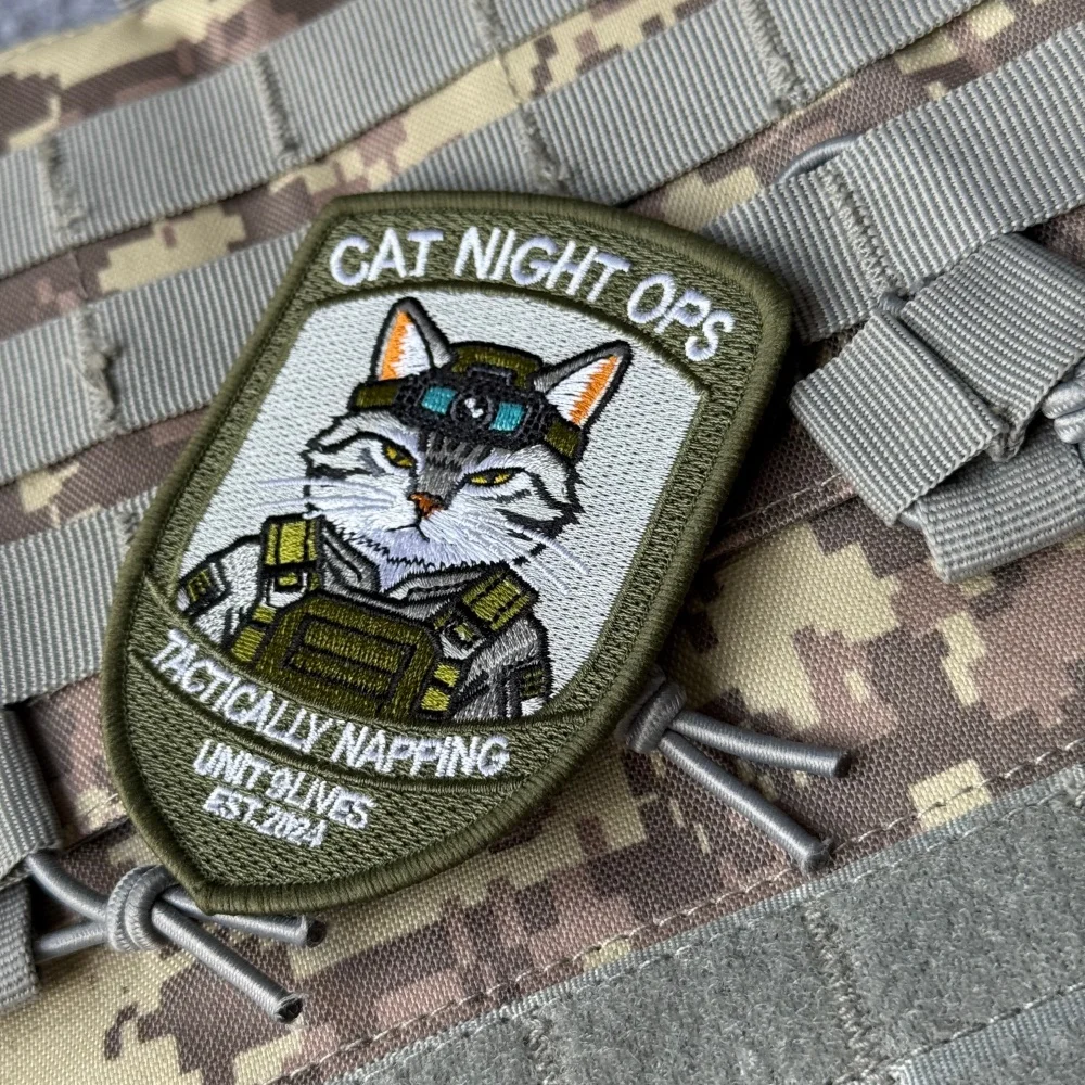 Parche bordado «Tácticamente durmiendo», gato táctico con velcro