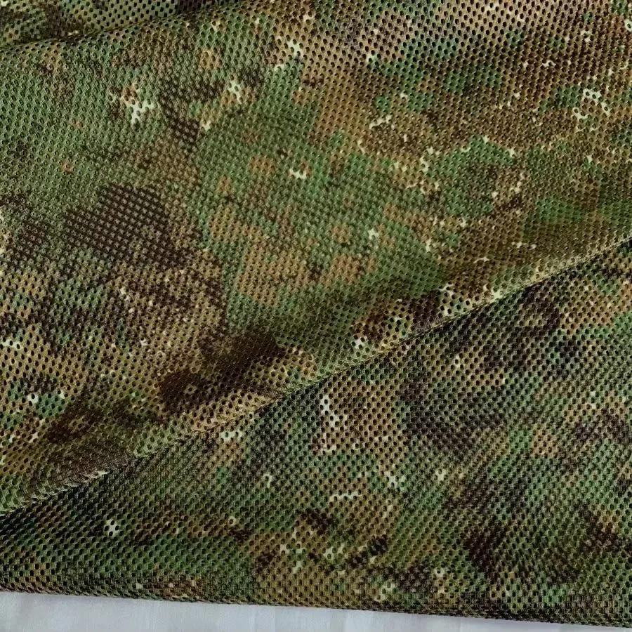 Pencott Greenzone tela ghillie de malla camuflaje para casco - imagen 4