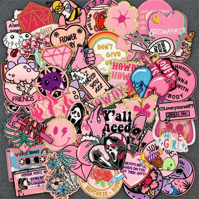 Parche bordado termoadhesivo estilo punk rosa para chaqueta