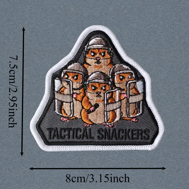 Parche táctico bordado SNACKERS pingüino con velcro para mochila