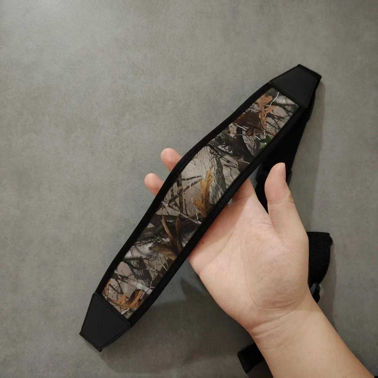 Correa de hombro táctica camuflaje ajustable, antideslizante - imagen 4