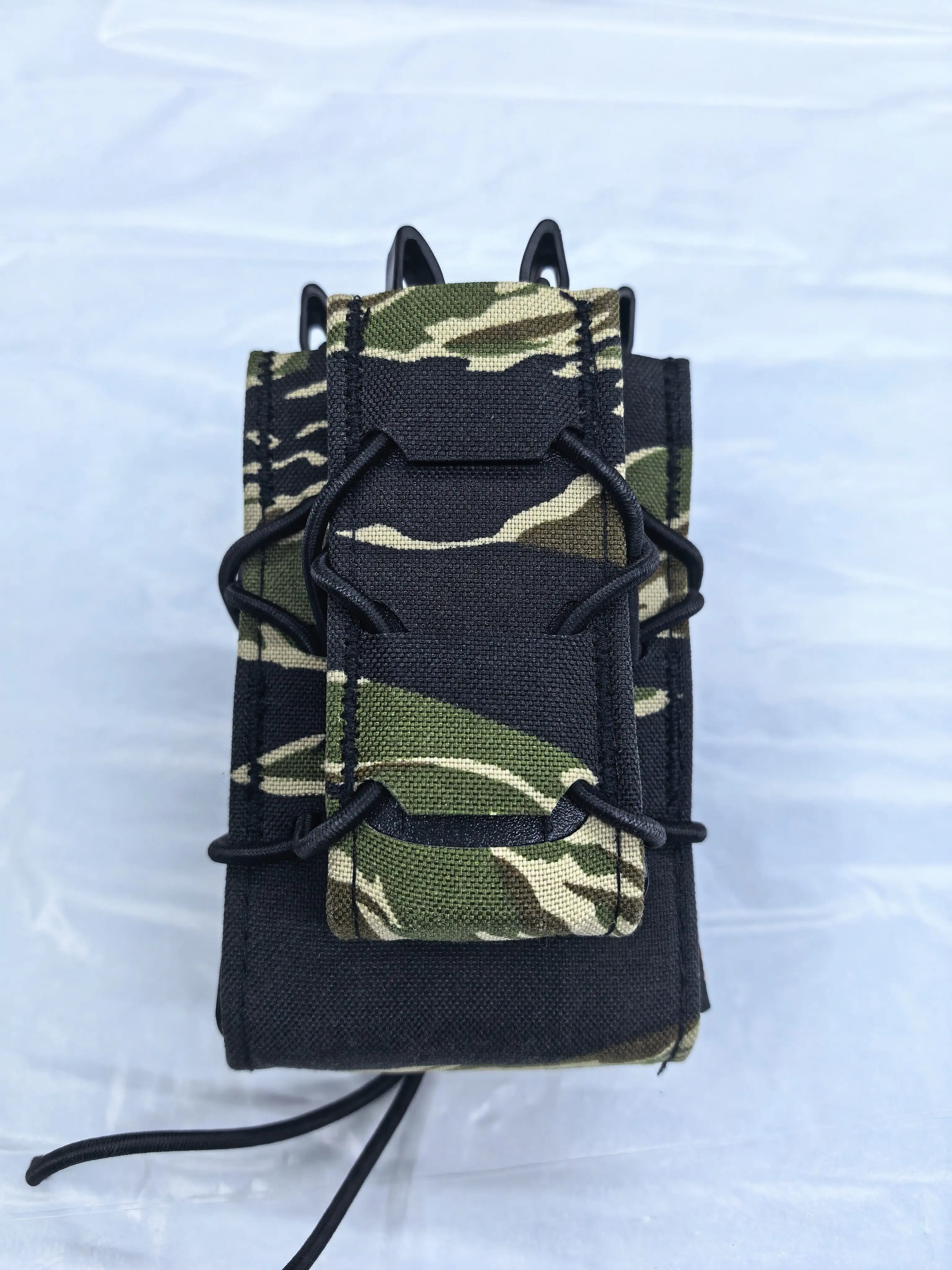 Bolsa táctica MOLLE camuflaje tigre para cargadores - imagen 2
