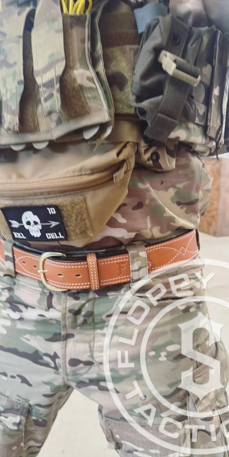 Cinturón táctico de cuero artesanal multiusos para airsoft y LARP - imagen 4