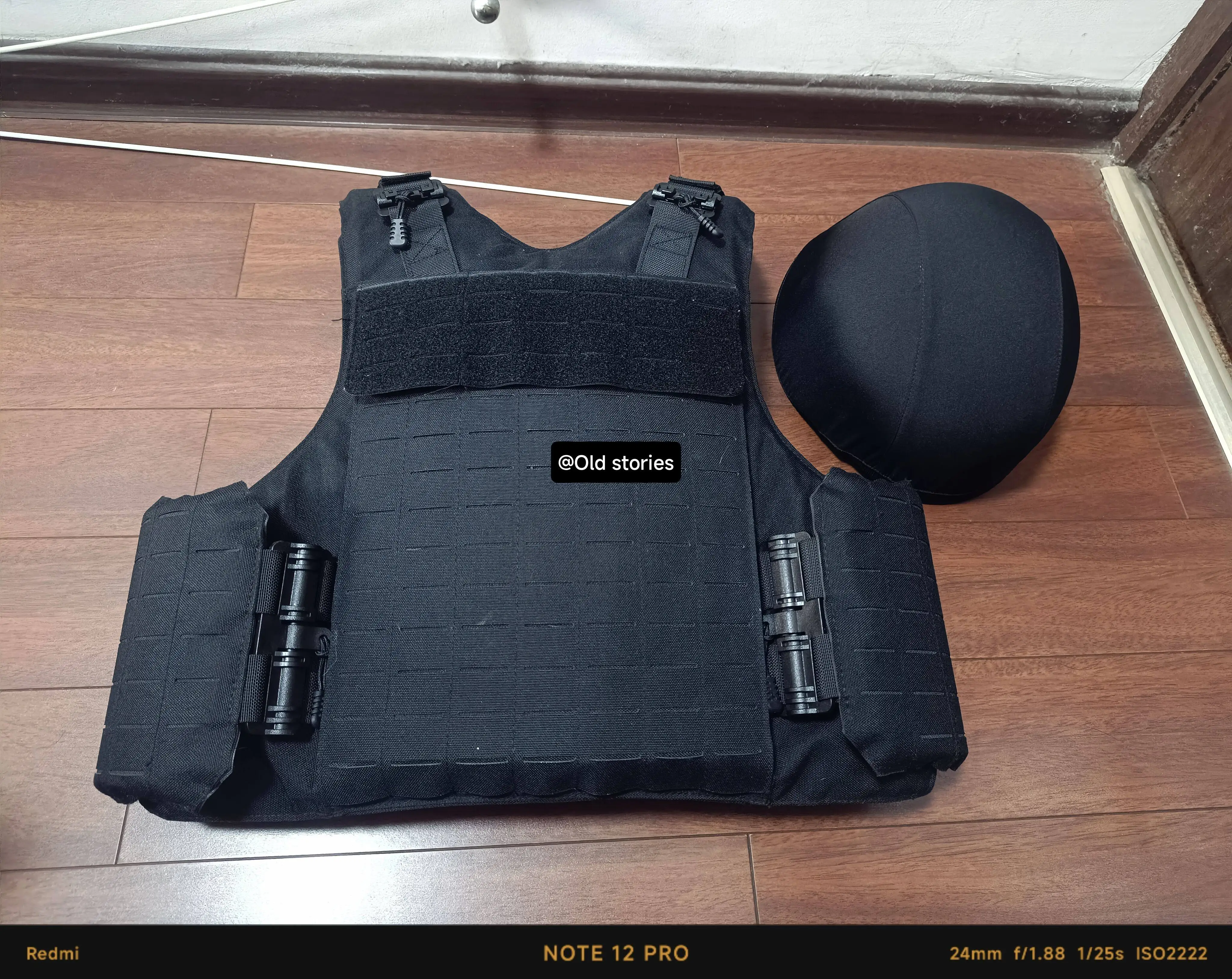 Chaleco táctico MOLLE antipuñaladas con corte láser y liberación rápida - imagen 5