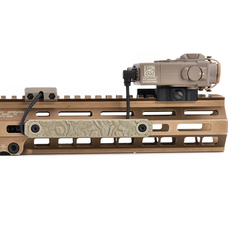 Cubierta de Riel Táctica WADSN M-LOK Negro FDE para Airsoft y Caza - imagen 3