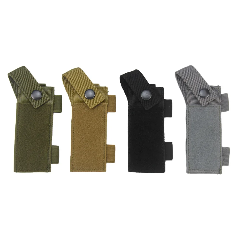 Bolsa para tijeras Molle en uso