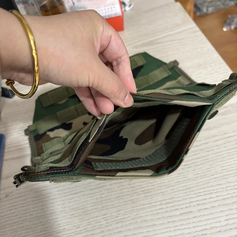 Panel MOLLE con cremallera para funda bolsa de agua JPC AVS - imagen 3