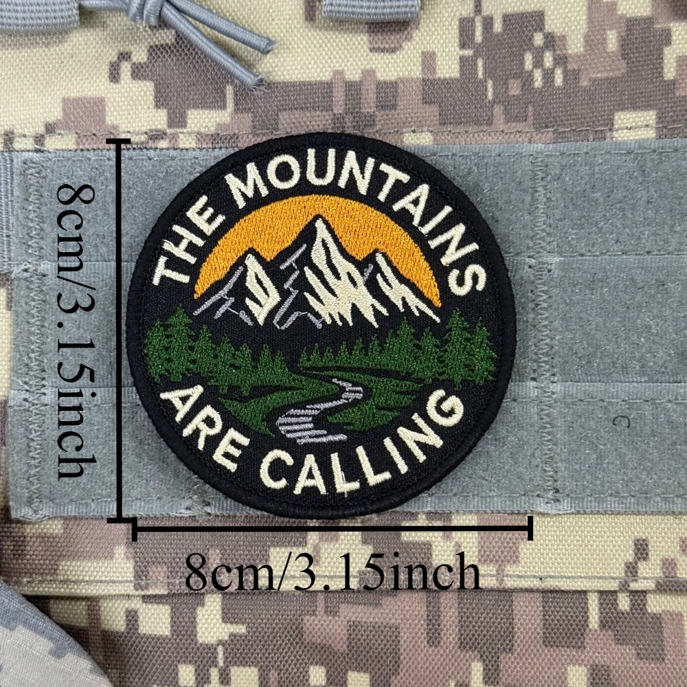 Parche bordado outdoor Montes Llaman – insignia para mochila - imagen 3