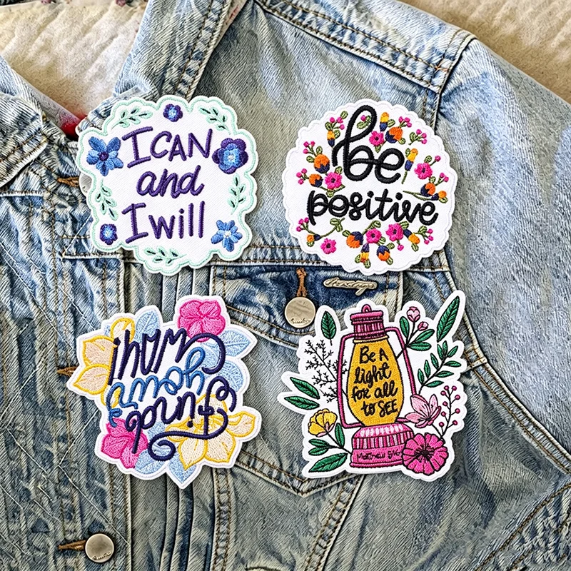 Parches termoadhesivos florales con citas motivacionales bordadas - imagen 5