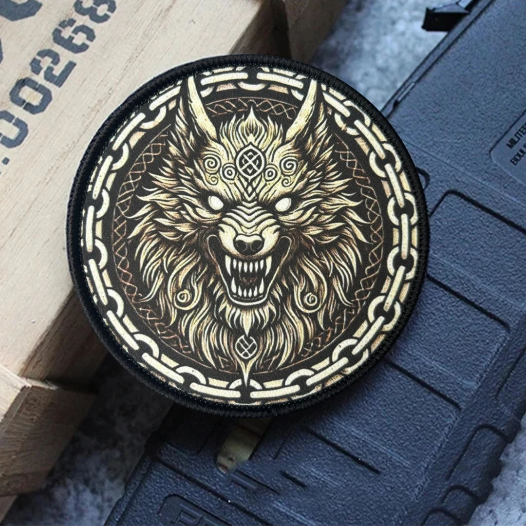 Parche táctico de Fenrir nórdico lobo, nudo celta con velcro - imagen 4