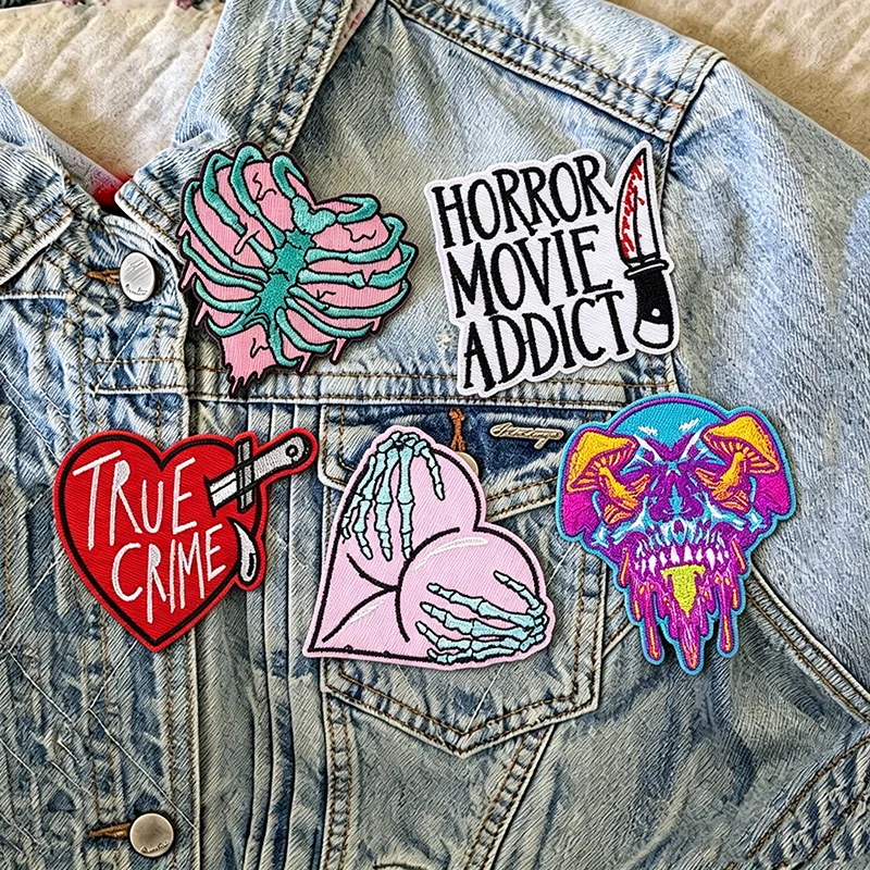 Parche bordado termoadhesivo calavera punk terror para chaqueta - imagen 5