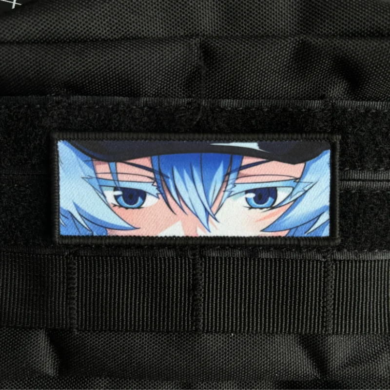 Parche Akame Esdeath en mochila