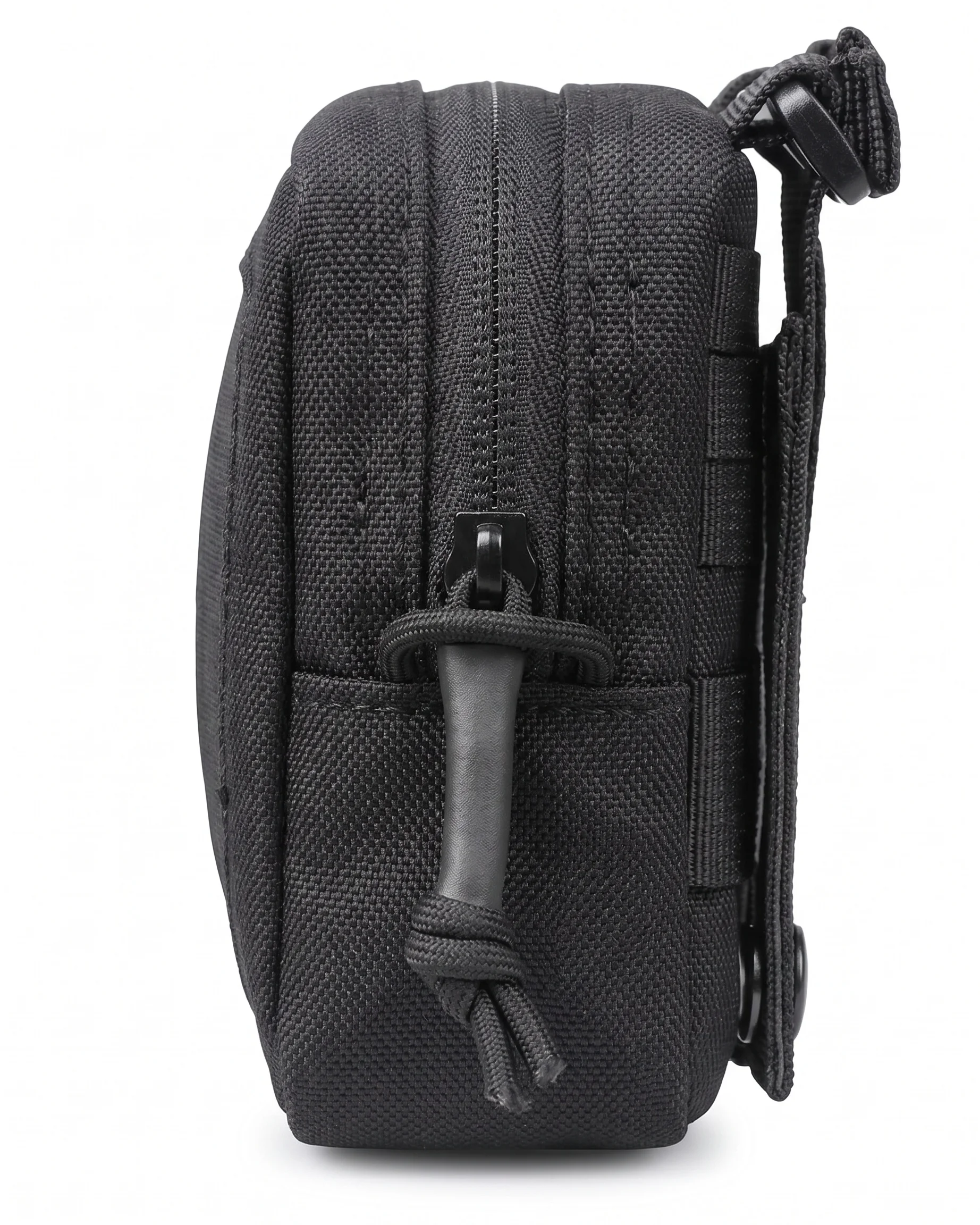 Sistema de fijación MOLLE para cinturón