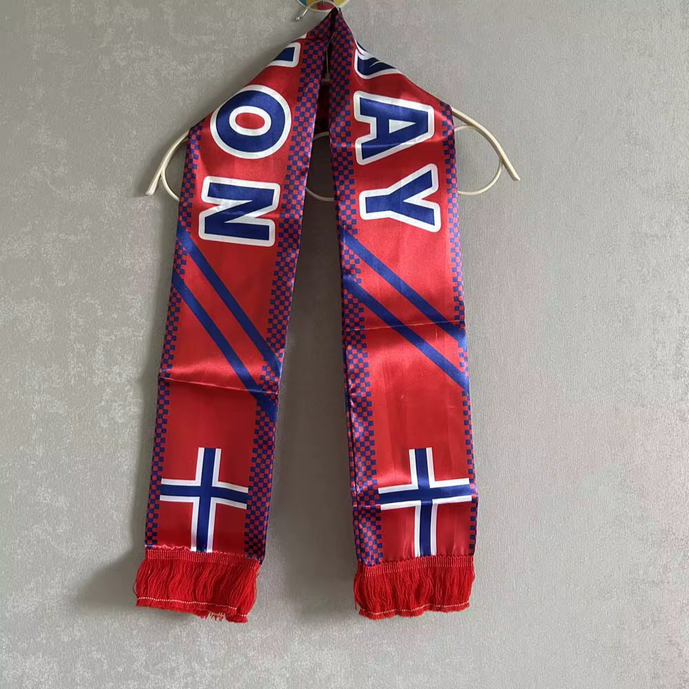 Bufanda táctica bandera de Noruega Sky Flag con borlas y satén